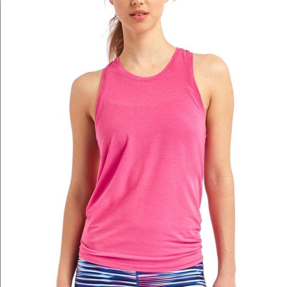 ✨ GapFit Breathe Open-Back Tank✨